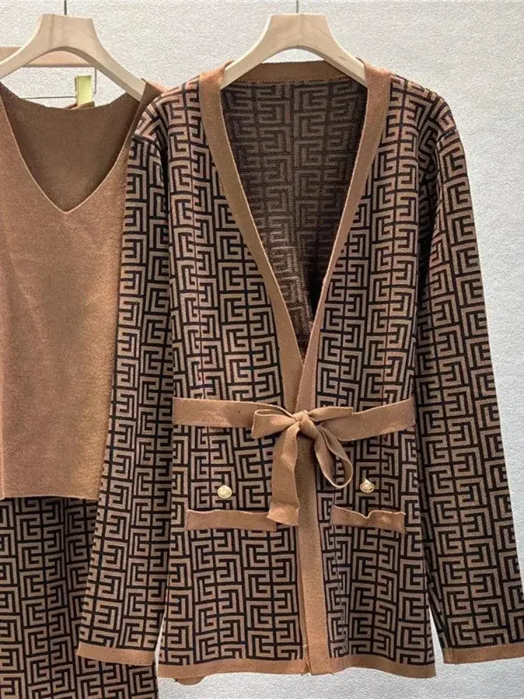 Knitted 3 Pieces Warm Set - Palm and Thread