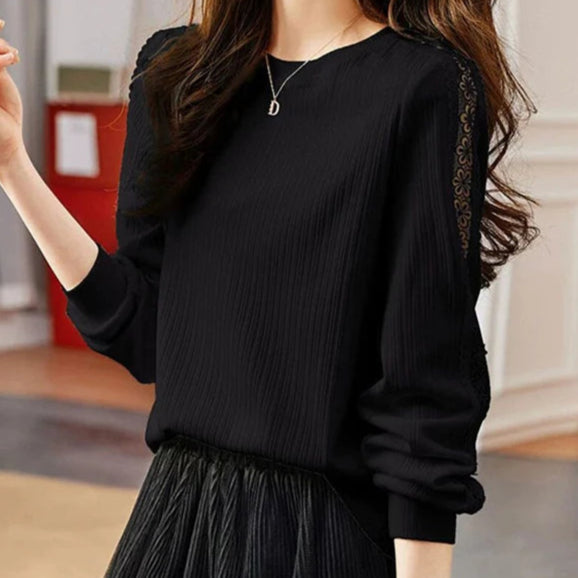Hollow Out Lace Patchwork Elegant T-Shirt - Palm and Thread