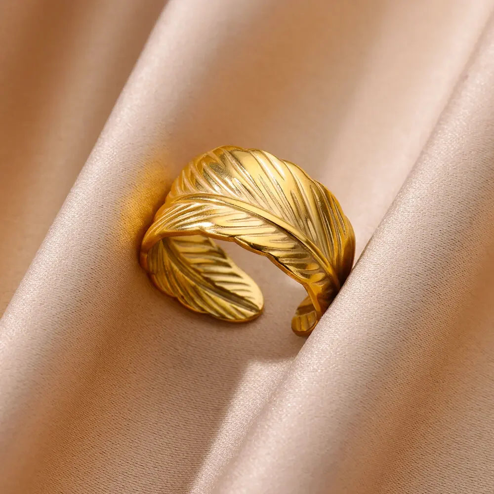 Stainless Steel Chunky Wide Ring - Palm and Thread