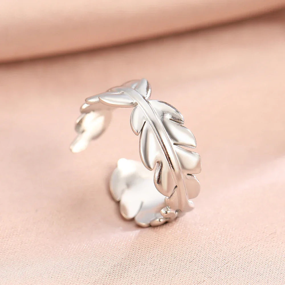 Bohemian Geometric Open Ring - Palm and Thread