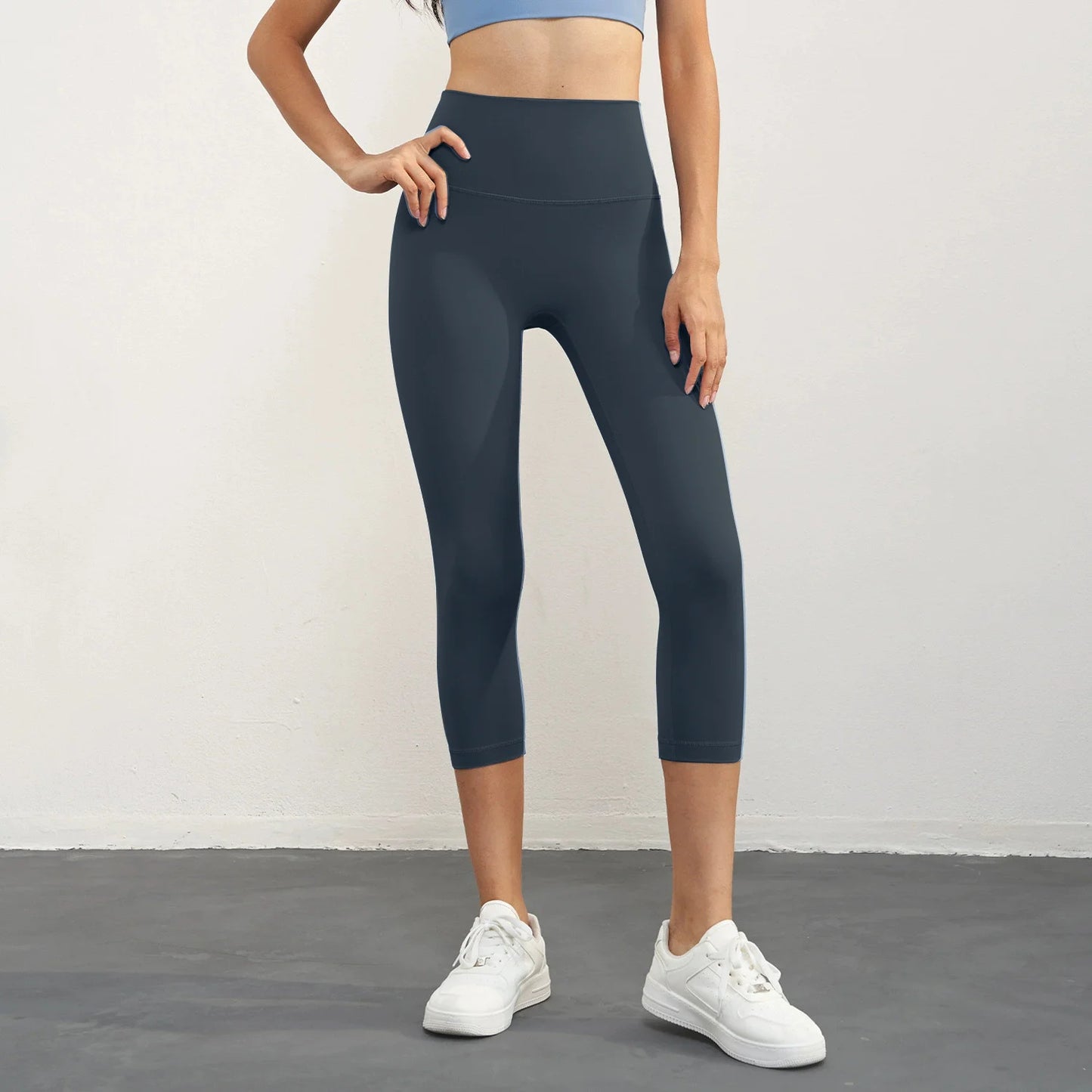 Women's High-Waist Capri Yoga Pants