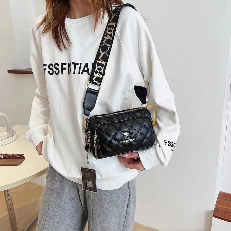 Small Fragrant Style Shoulder Bag - Palm and Thread