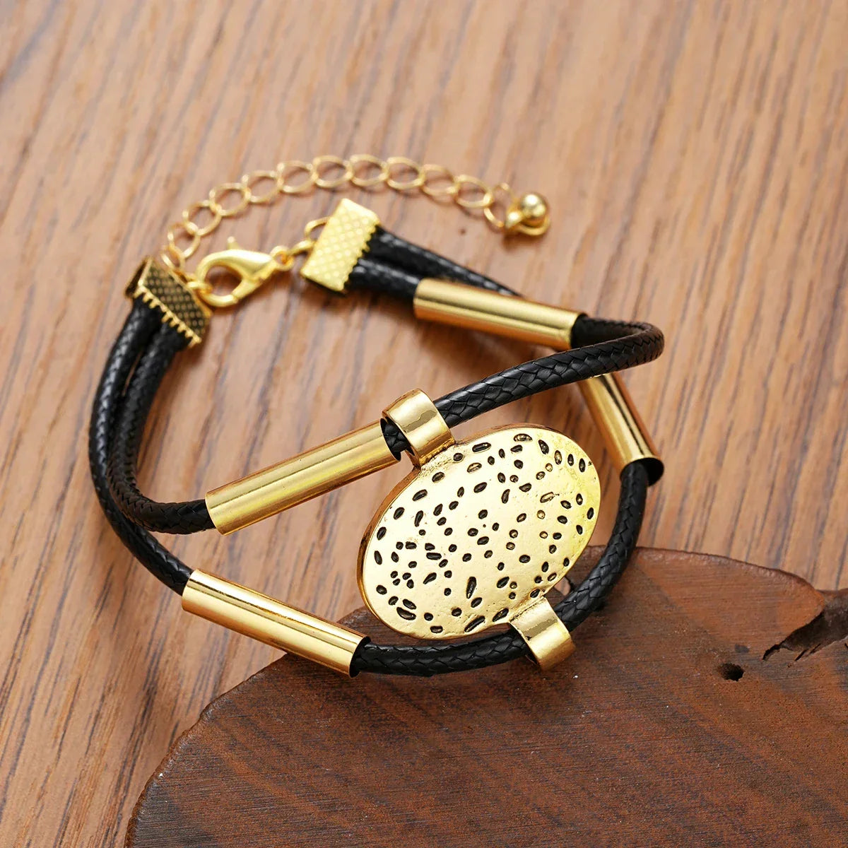 Vintage Oval Faux Leather Necklace Bracelet set - Palm and Thread