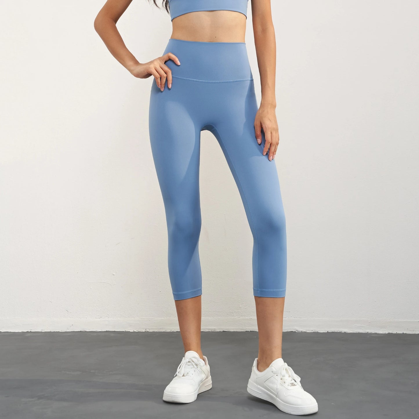 Women's High-Waist Capri Yoga Pants
