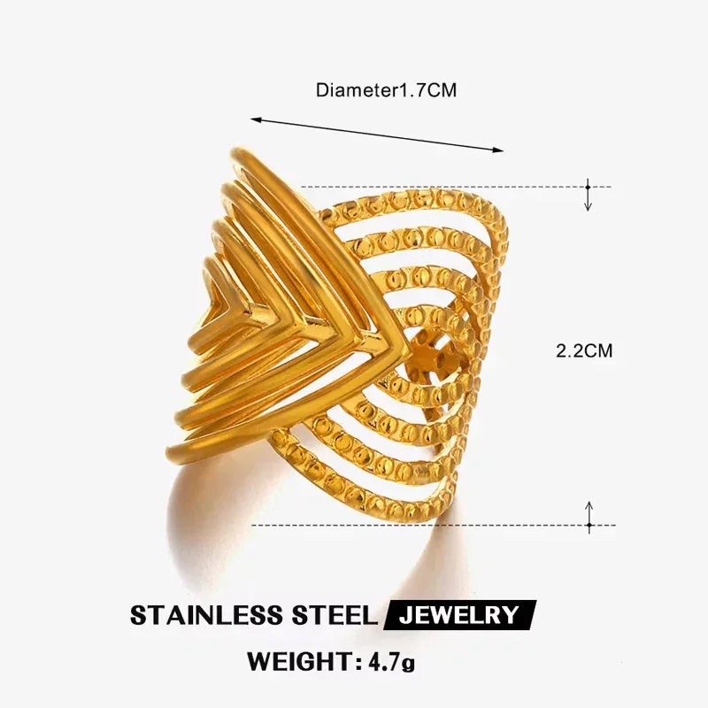 Irregular Unique Heart Metal Texture Finger Ring - Palm and Thread