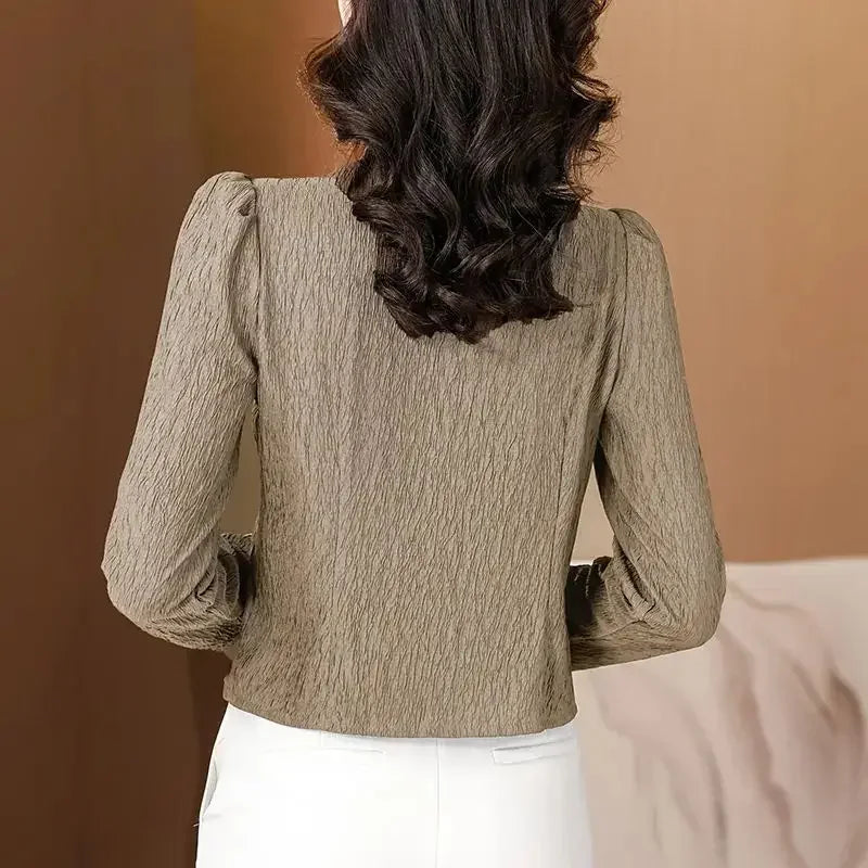 Vintage Chic Commute Blouse - Palm and Thread