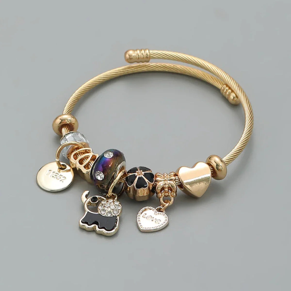 Fashion Multi Element Stainless Steel Panadora - Palm and Thread