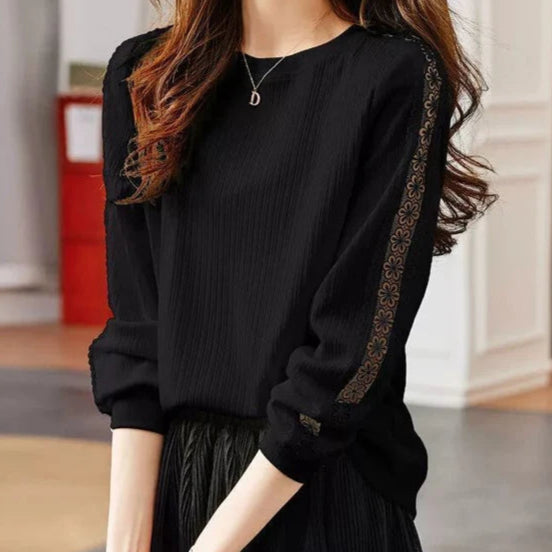 Hollow Out Lace Patchwork Elegant T-Shirt - Palm and Thread