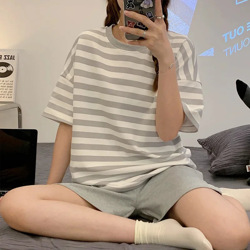 New Short-Sleeved Sweet and Lovely Ladies Pajama - Palm and Thread