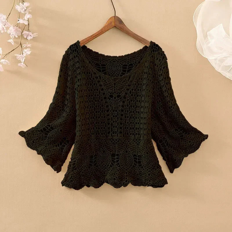New Loose Five-point Top - Palm and Thread