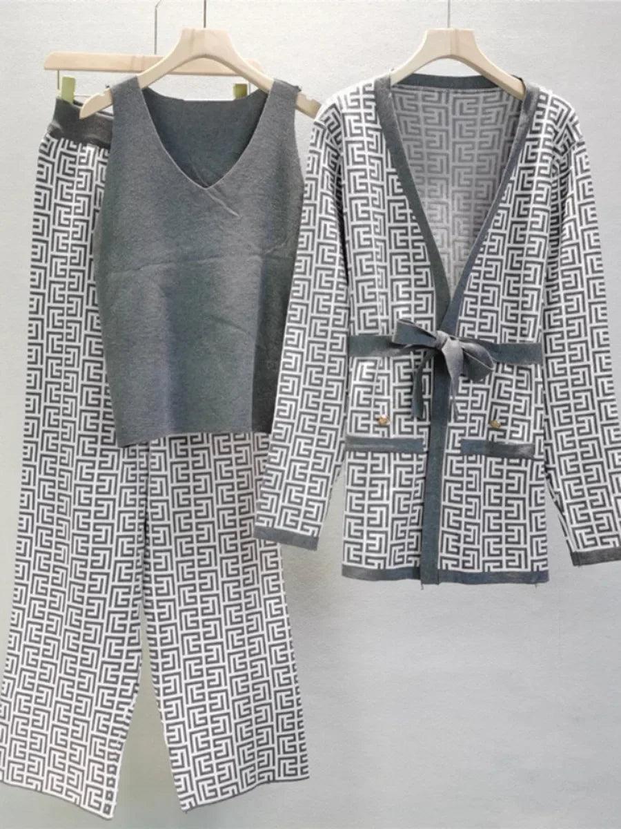 Knitted 3 Pieces Warm Set - Palm and Thread