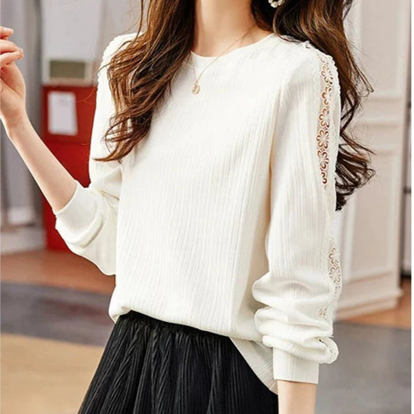 Hollow Out Lace Patchwork Elegant T-Shirt - Palm and Thread