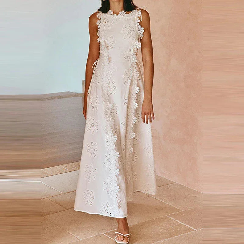 Elegant Hollow Out Floral Bandage Dress - Palm and Thread