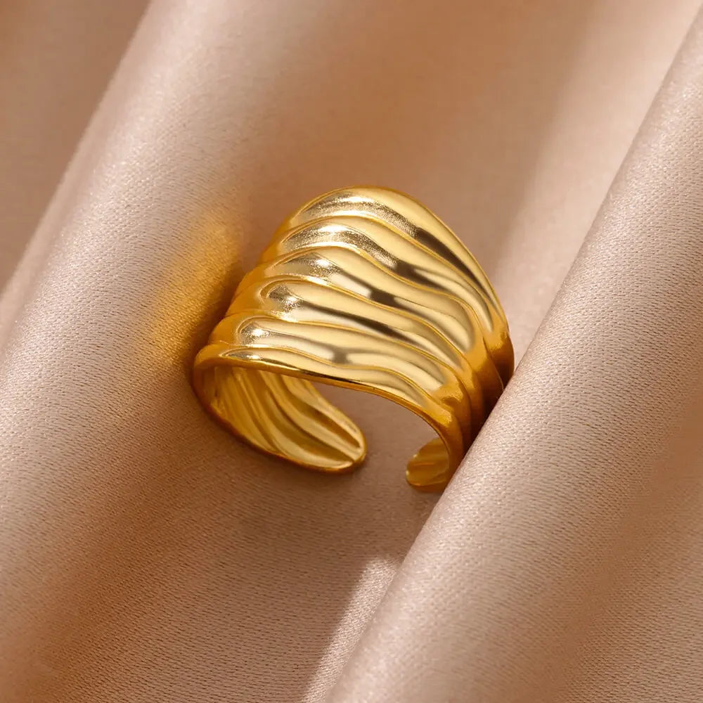 Stainless Steel Chunky Wide Ring - Palm and Thread