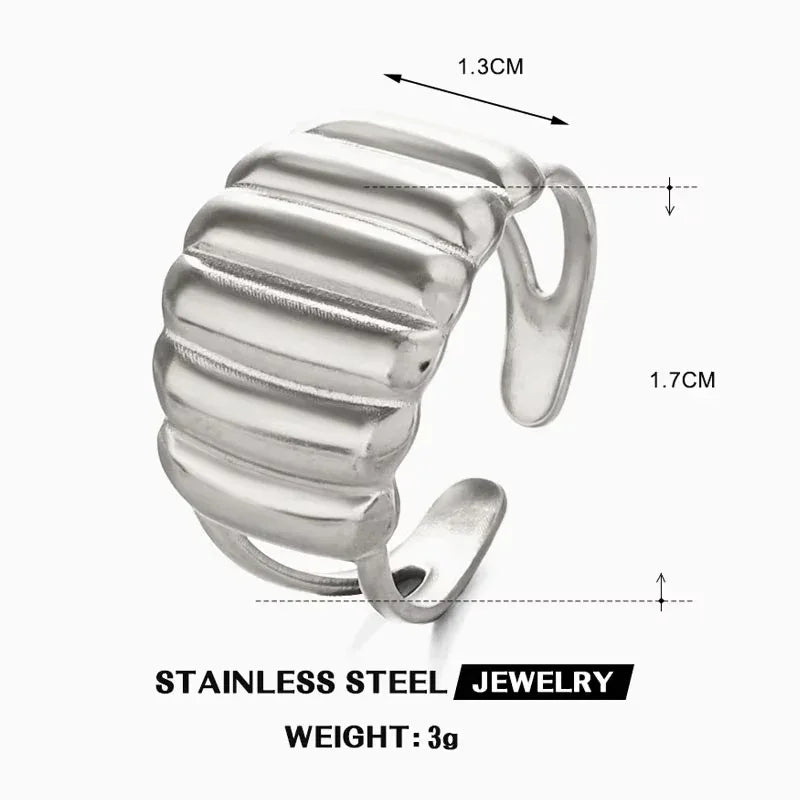 Irregular Unique Heart Metal Texture Finger Ring - Palm and Thread
