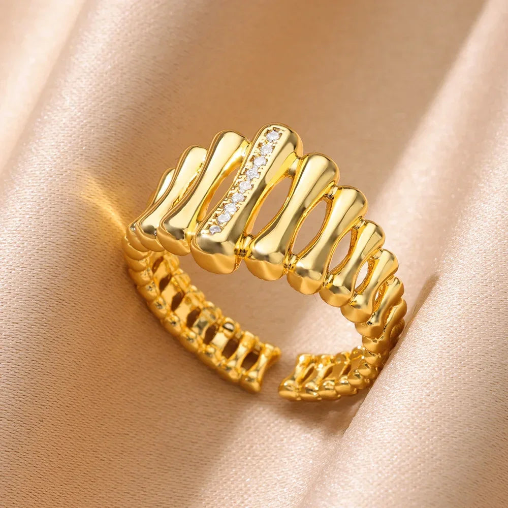 Zircon Cristal Geometric Stainless Steel Gold Color Adjustable Finger Ring - Palm and Thread