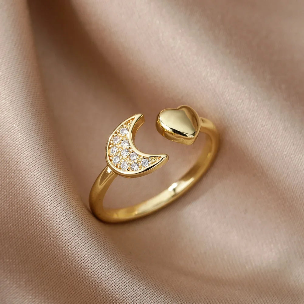 Zircon Heart Stainless Steel Gold Color Geometric Open Finger Ring - Palm and Thread