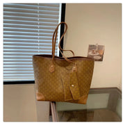 Large-capacity retro shoulder bag - Palm and Thread