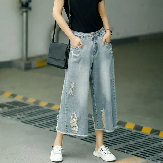 Capri Ripped Baggy Capri Jeans - Palm and Thread