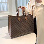 Large-capacity retro shoulder bag - Palm and Thread