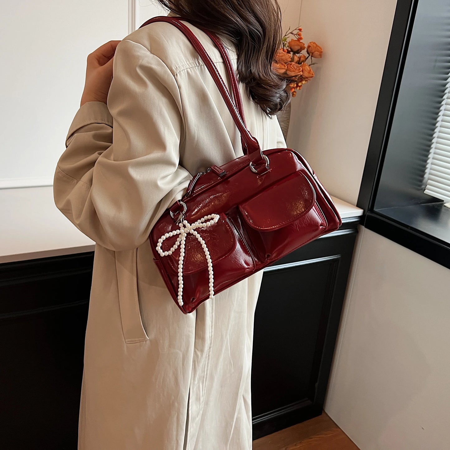 Trendy Bow Underarm Pillow Bag
