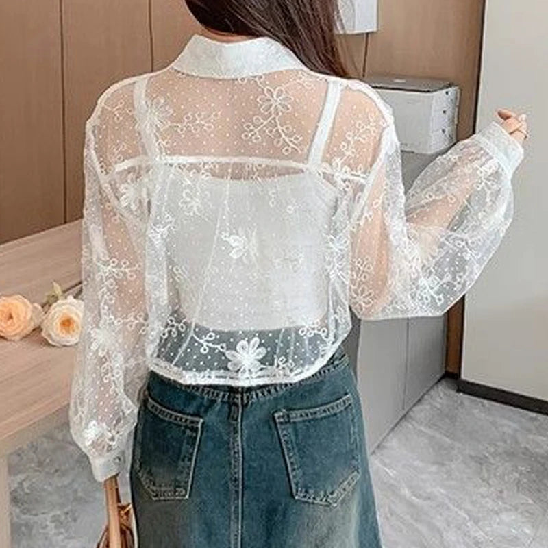 Lace Long Sleeve Sunscreen Shirt Top - Palm and Thread