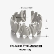 Irregular Unique Heart Metal Texture Finger Ring - Palm and Thread