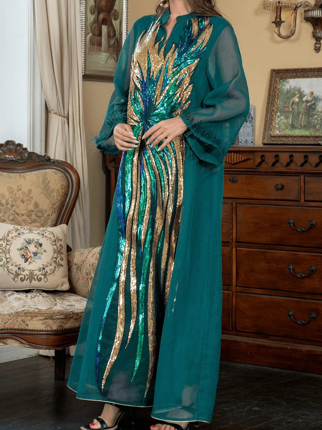 Robe V-neck Long-sleeved Dark Green Abaya - Palm and Thread