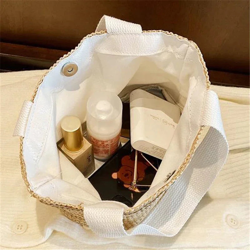 Elegant Straw Woven Handbag - Palm and Thread