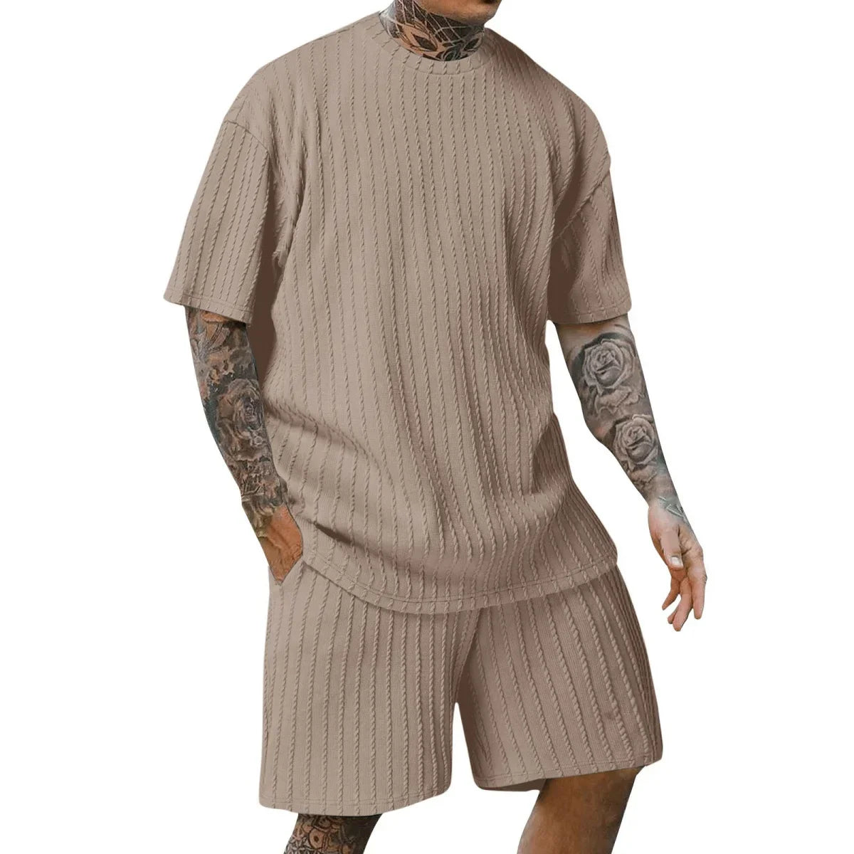 crew-neck vertical stripe T-shirt shorts short-sleeved suit