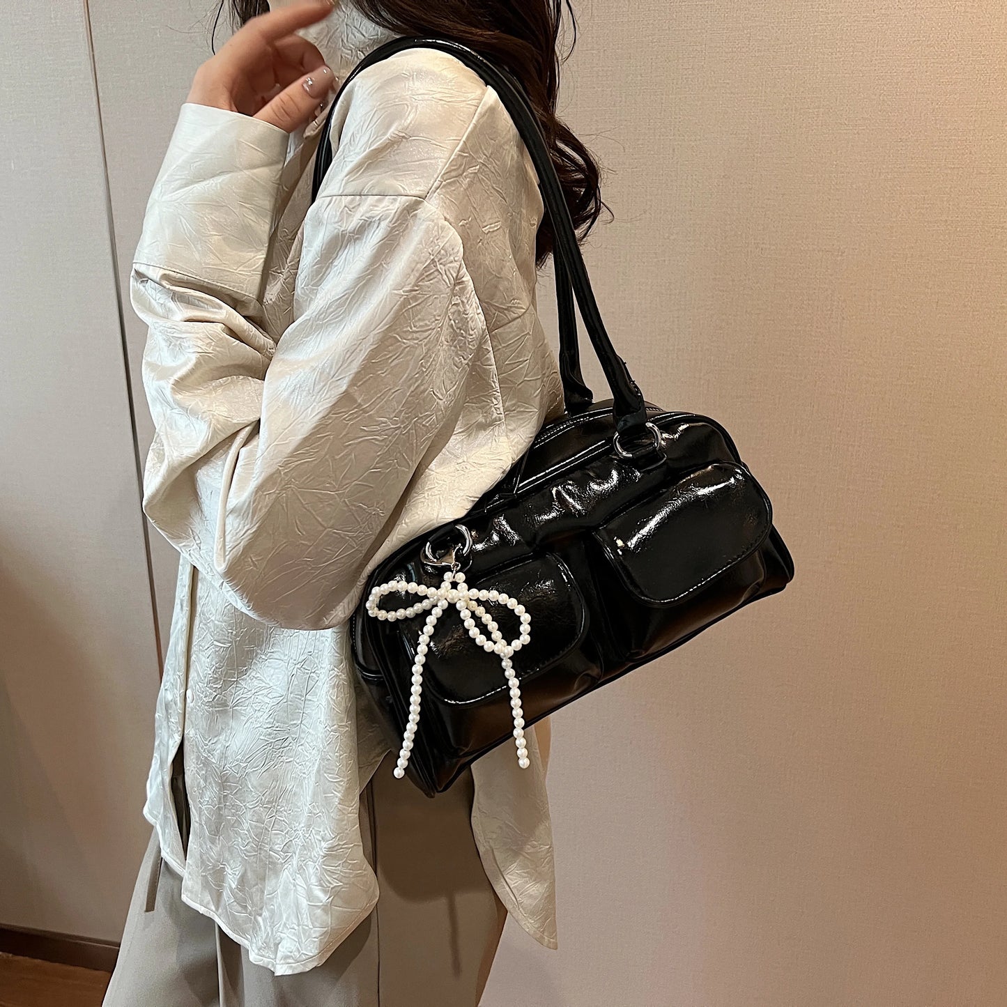 Trendy Bow Underarm Pillow Bag