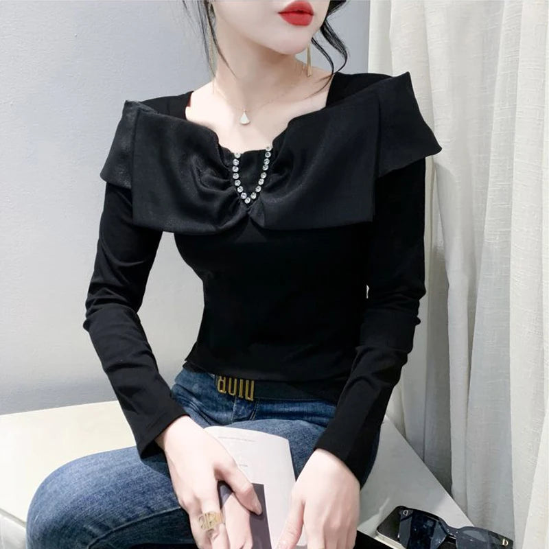 Bow Rhinestone Elegant Chic Basic T-shirt Top - Palm and Thread