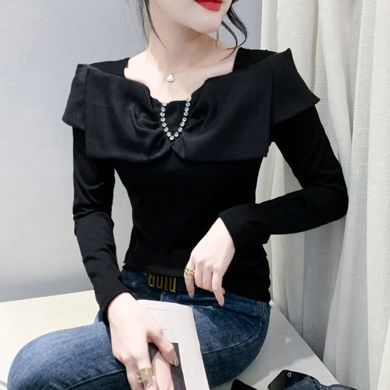 Bow Rhinestone Elegant Chic Basic T-shirt Top - Palm and Thread