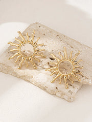 Elegant Sun Flower Stud Earrings 1 Pair - Palm and Thread