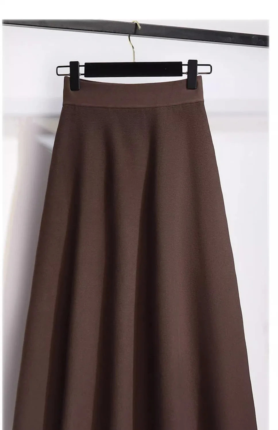 Fashion Elegant Button Pleated Midi Skirt - Palm and Thread