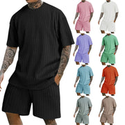 crew-neck vertical stripe T-shirt shorts short-sleeved suit